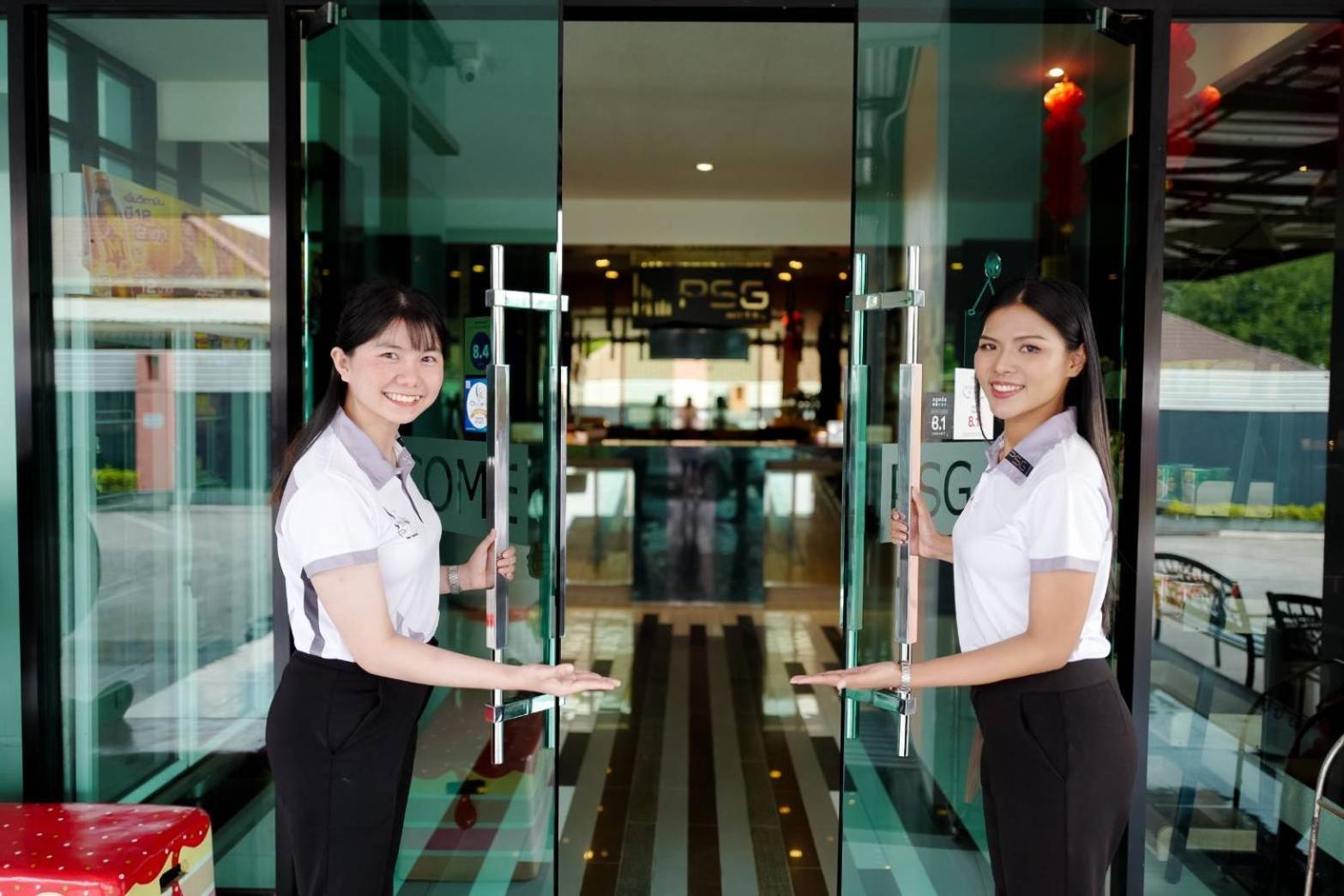 PSG Hotel Udon Thani Buitenkant foto